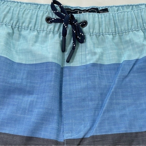 NWT Coast The Volley Short Swim Trunk Men’s Size XXL - Picture 11 of 11